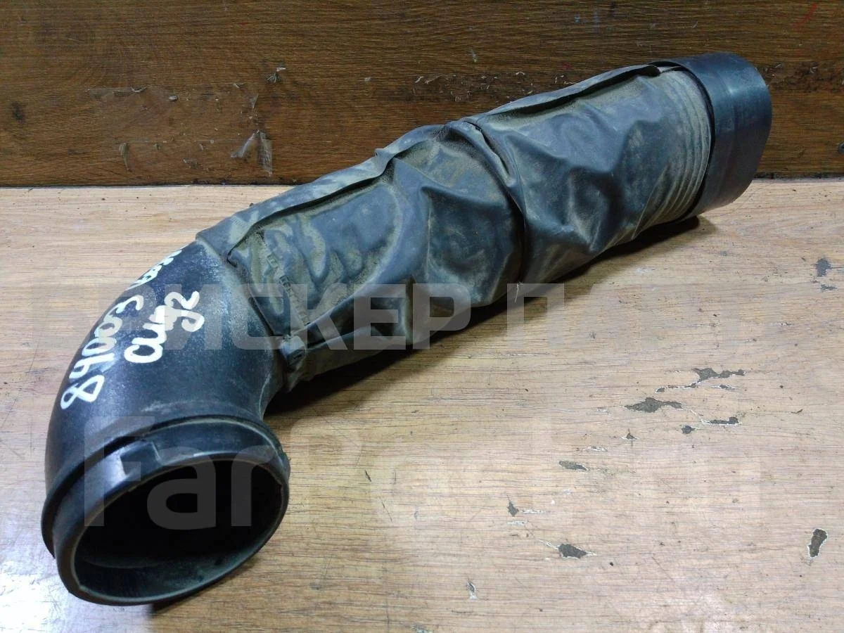 Патрубок фильтра Киа Сид 2  JD