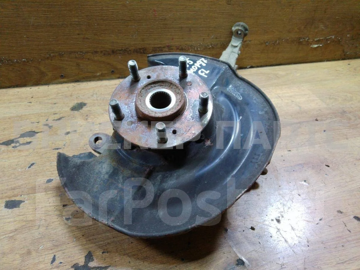 Кулак поворотный лев Хонда Аккорд 7 рестайлинг