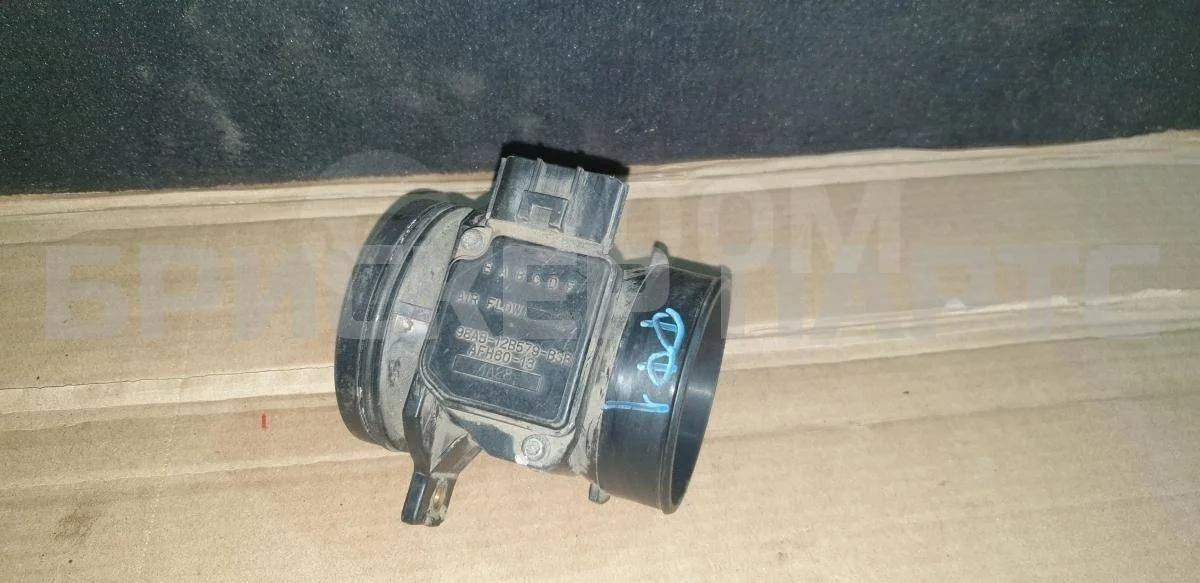 ДМРВ (датчик расхода воздуха) Форд Фокус 1  рестайлинг