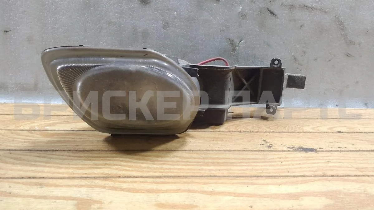 Противотуманная фара Ниссан Максима 5  A33