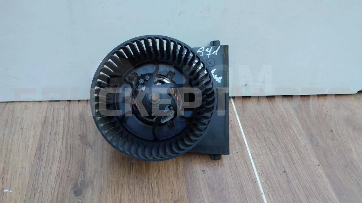 Моторчик печки, отопителя Шкода Октавия А4 (1U5, 1U2)