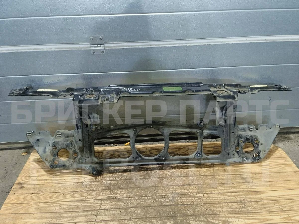Панель передняя БМВ 5 серия E39