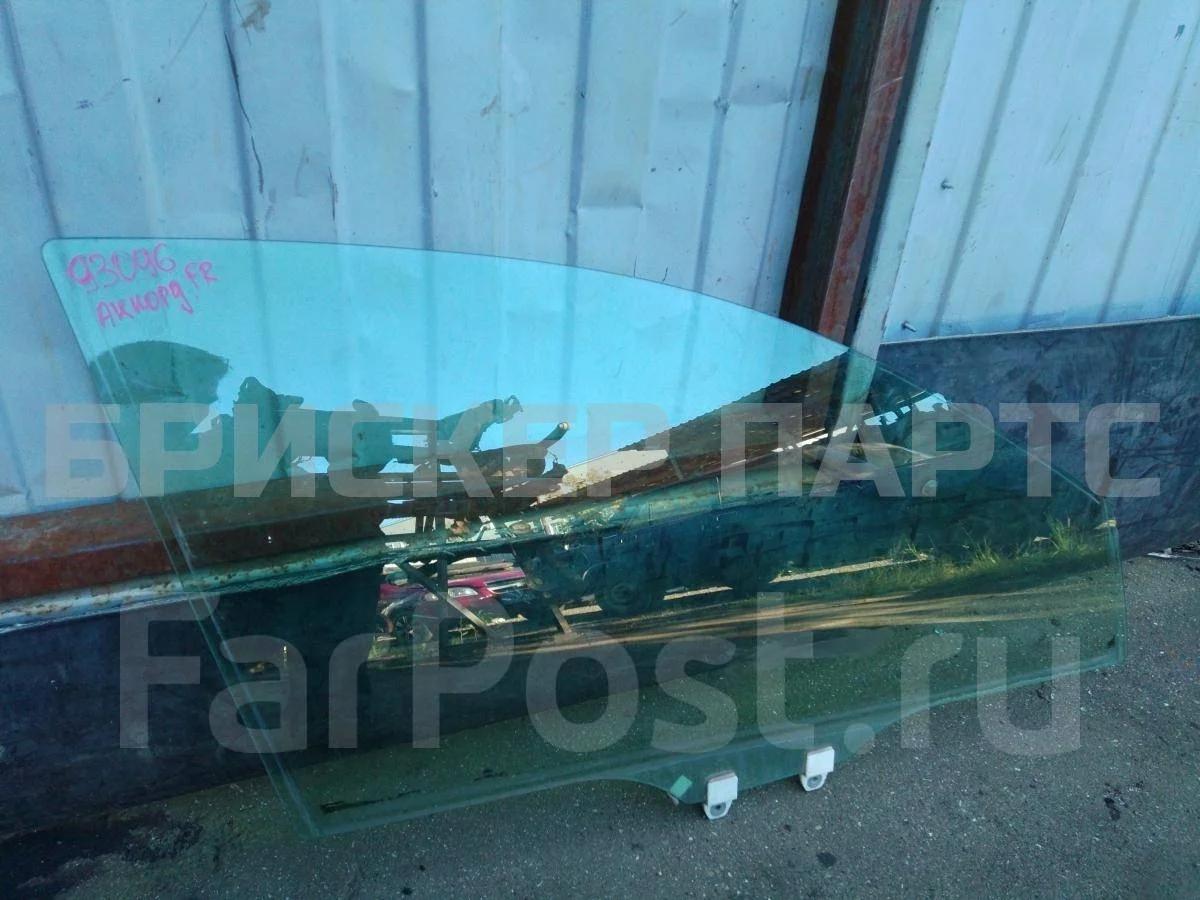 Стекло двери передней Хонда Аккорд 7 рестайлинг