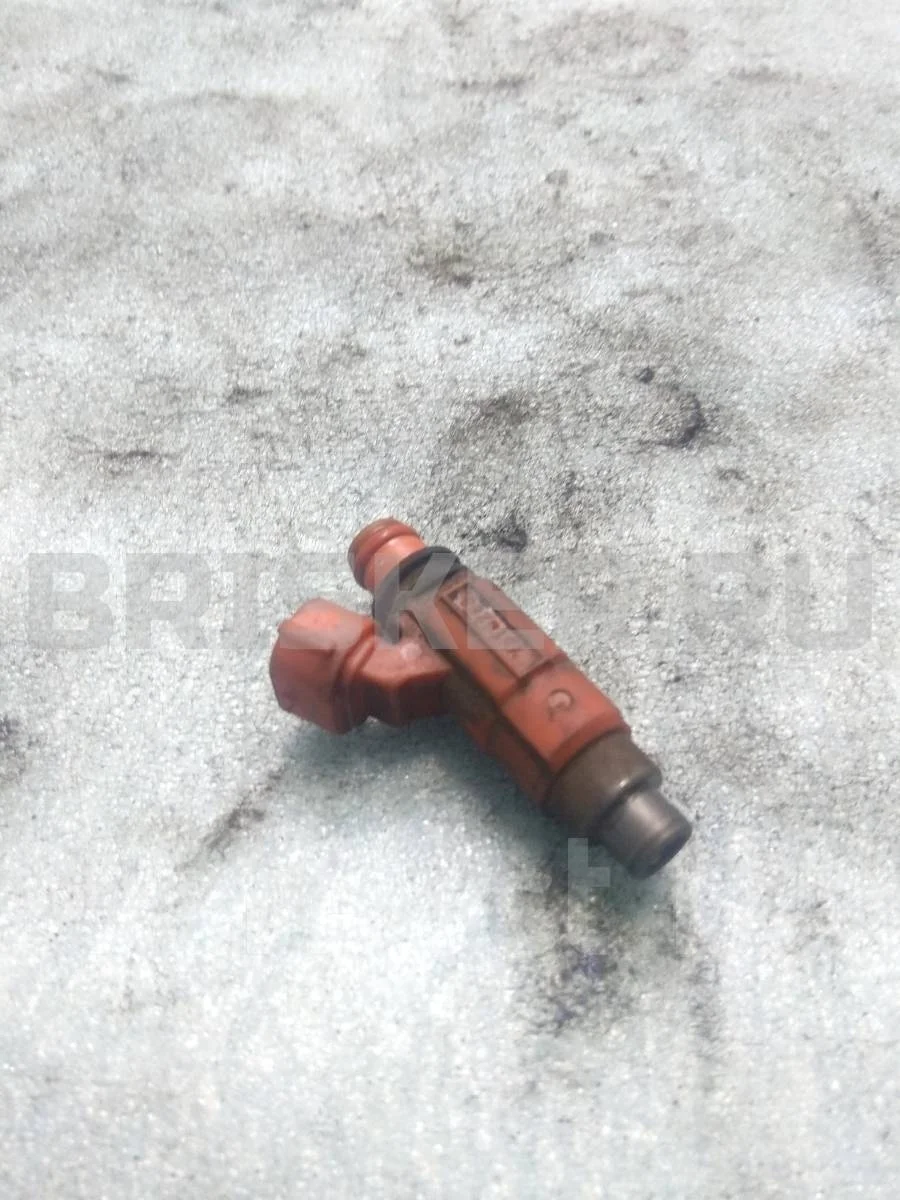 Форсунка топливная бензиновая Митсубиси Каризма I  рестайлинг