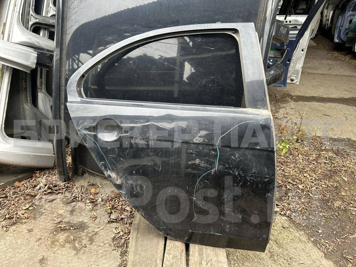 Дверь задняя правая Митсубиси Лансер 10  (CX,CY)