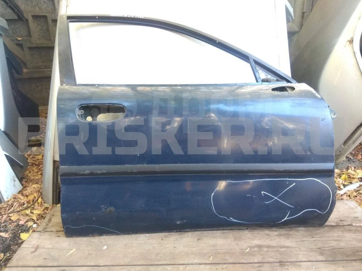 Дверь передняя правая Митсубиси Каризма 1