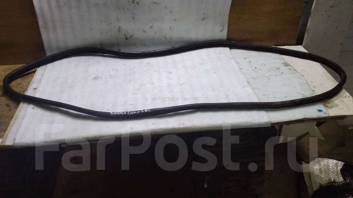 Уплотнитель двери Ленд Ровер Дискавери 3