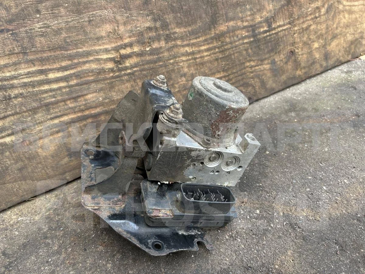 Блок, насос ABS Мазда 6 1  (GG)