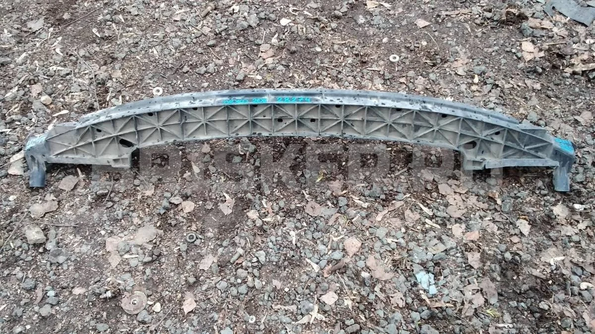 Усилитель бампера(пер) Пежо 206