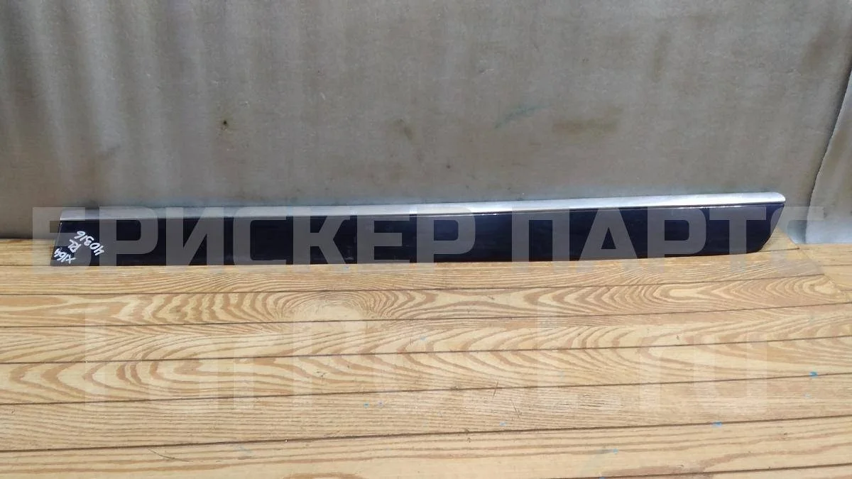 Молдинг двери зад лев Mercedes (Мерседес) GL-класс X164