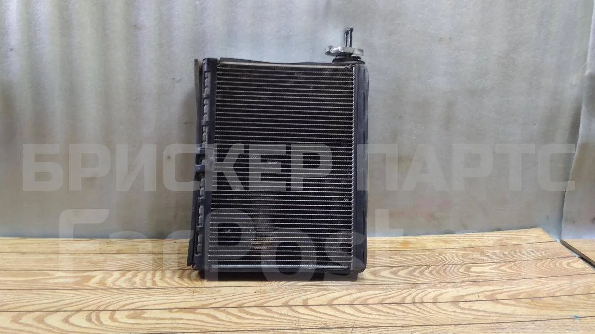 Испаритель кондиционера Ленд Ровер Дискавери 3