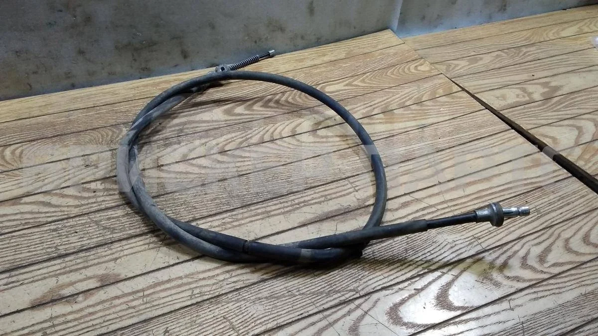 Трос ручника Ниссан Тиида 1  C11