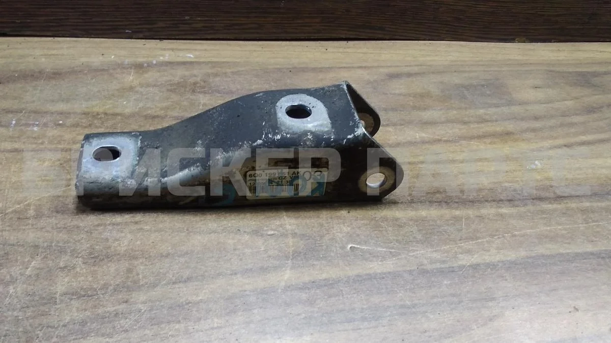 Кронштейн двигателя зад Фольксваген Поло 5  Mk5 6R1