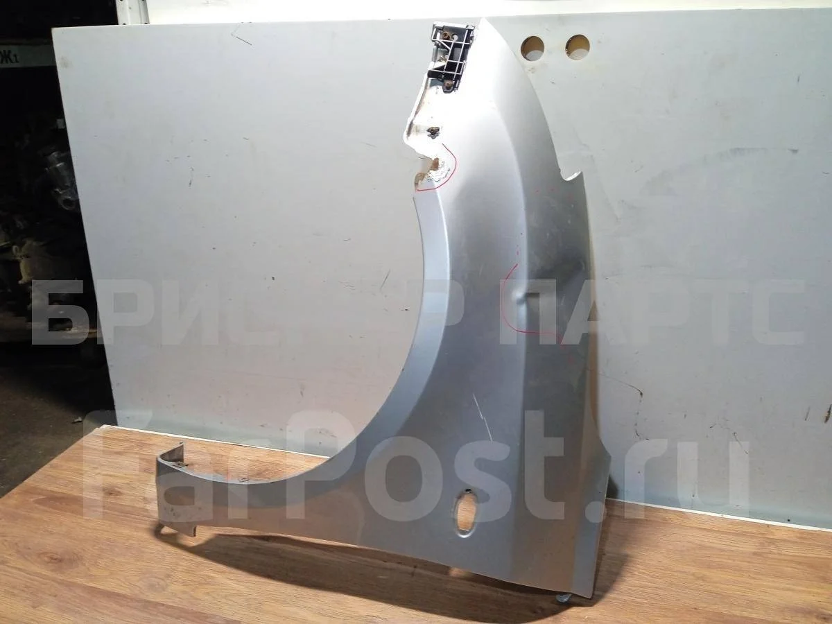 Крыло переднее(лев) Сузуки Свифт 3  RS