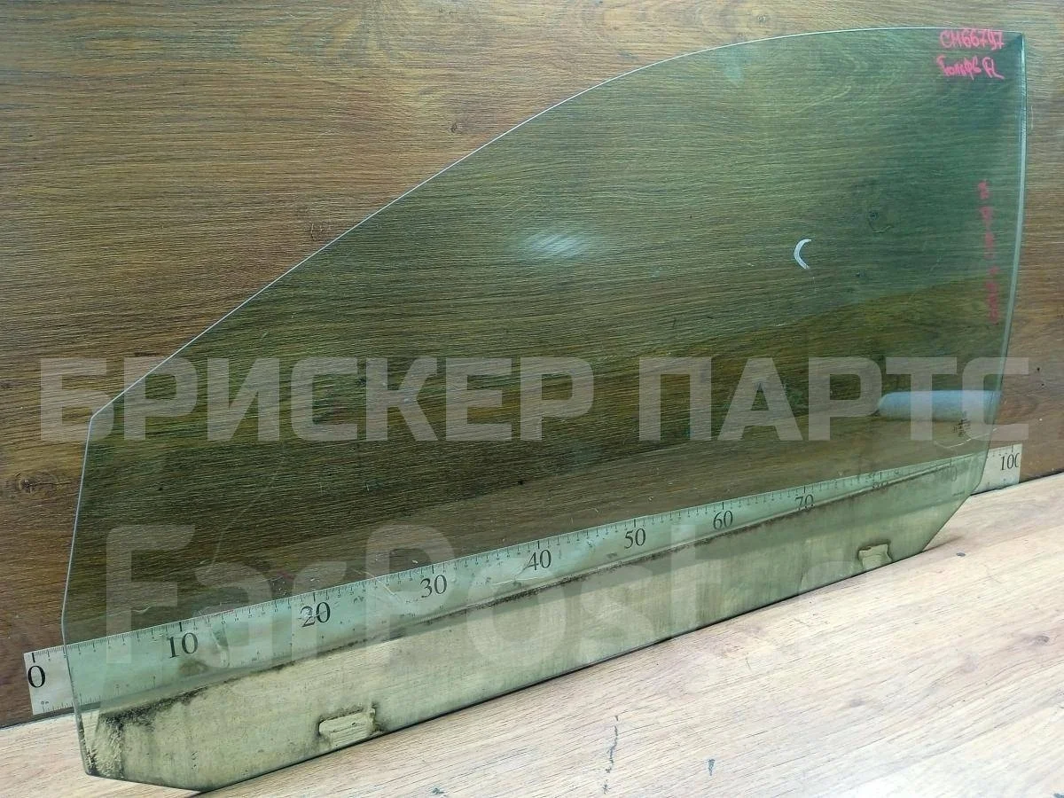 Стекло двери передней Фольксваген Гольф Mk5