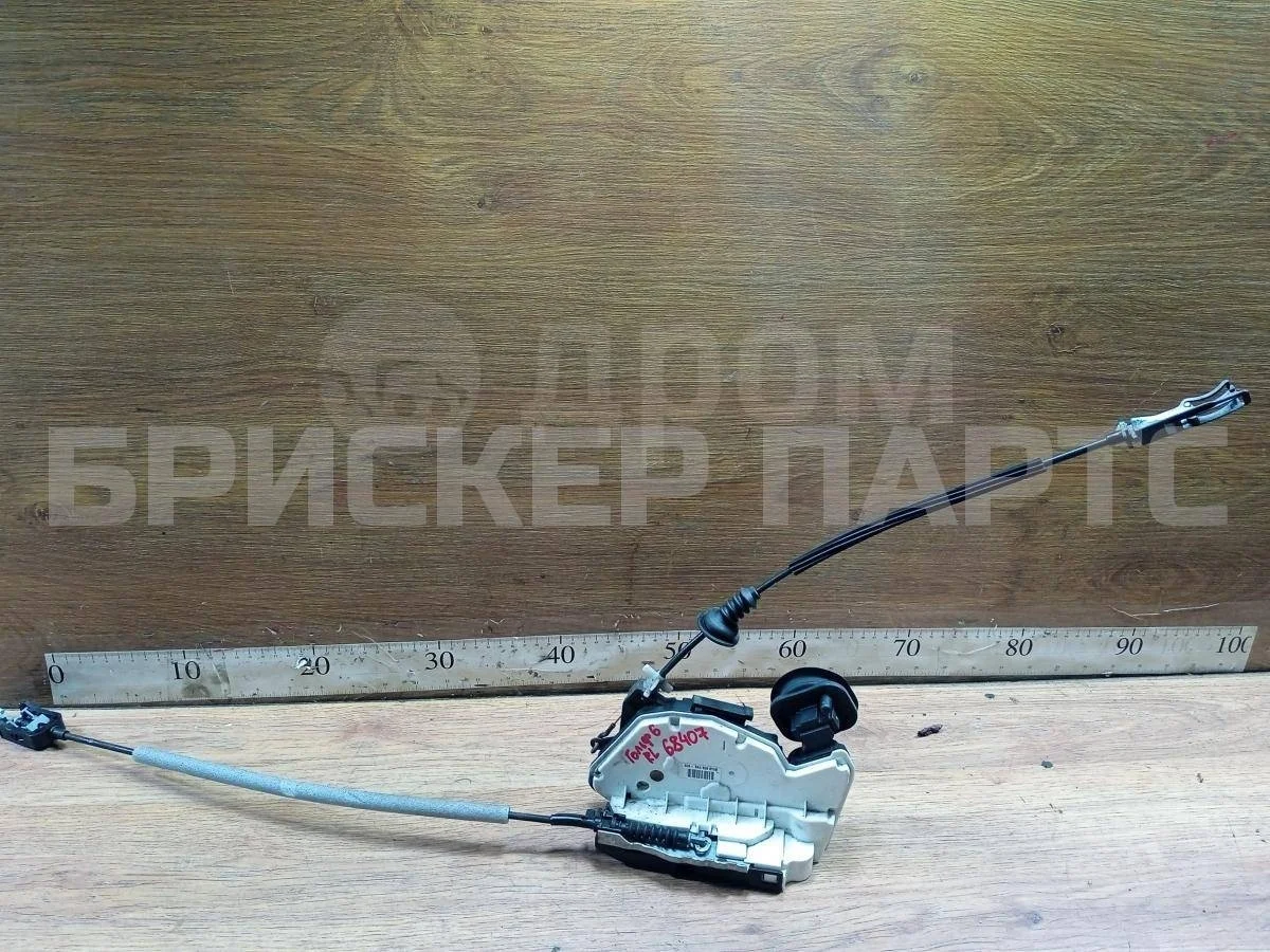 Замок двери задней Фольксваген Гольф Mk6