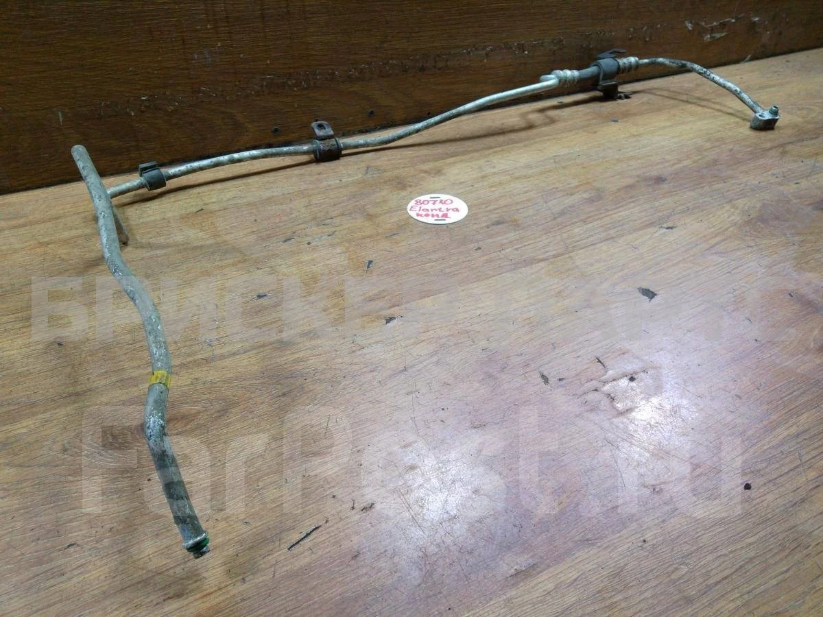 Трубка кондиционера Хендай Элантра III  XD, XD2 рестайлинг