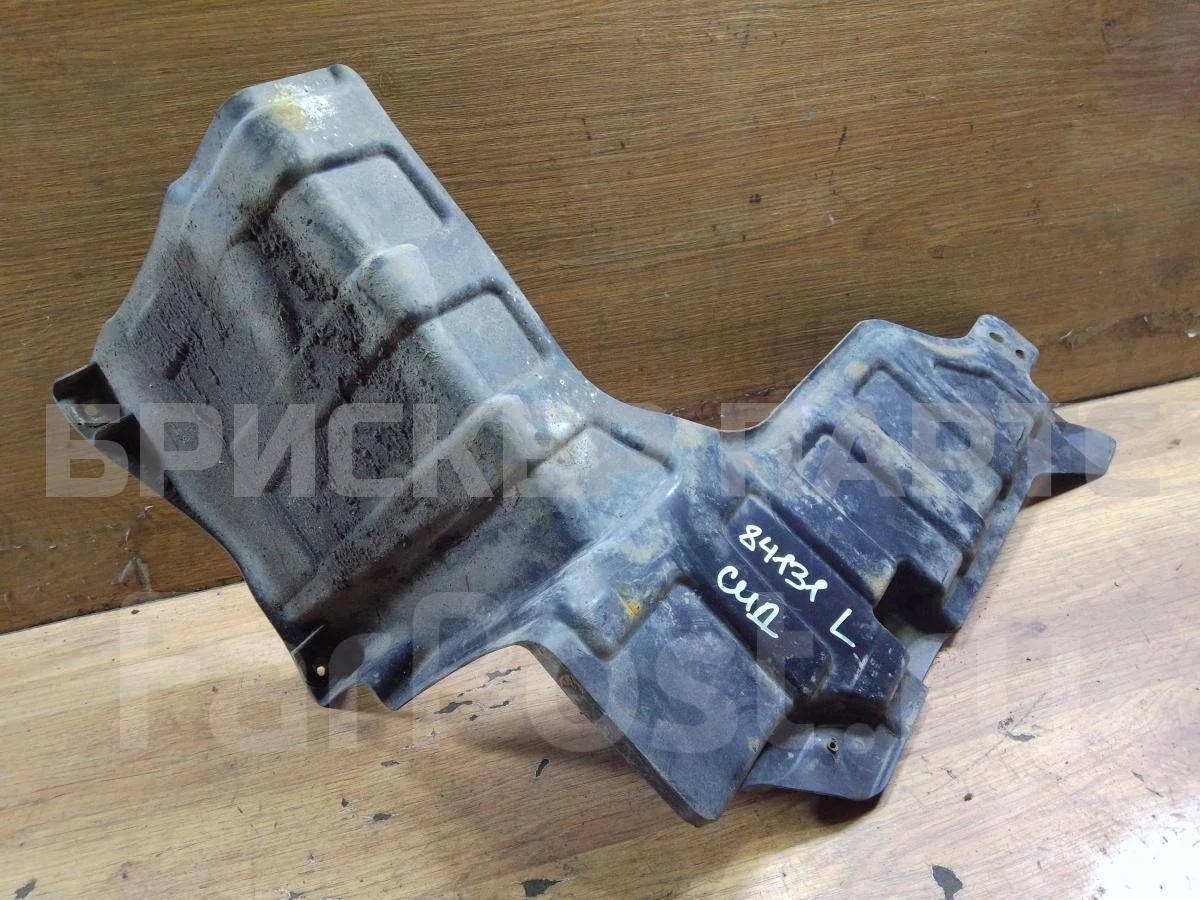 Пыльник двигателя лев Киа Сид 2  JD