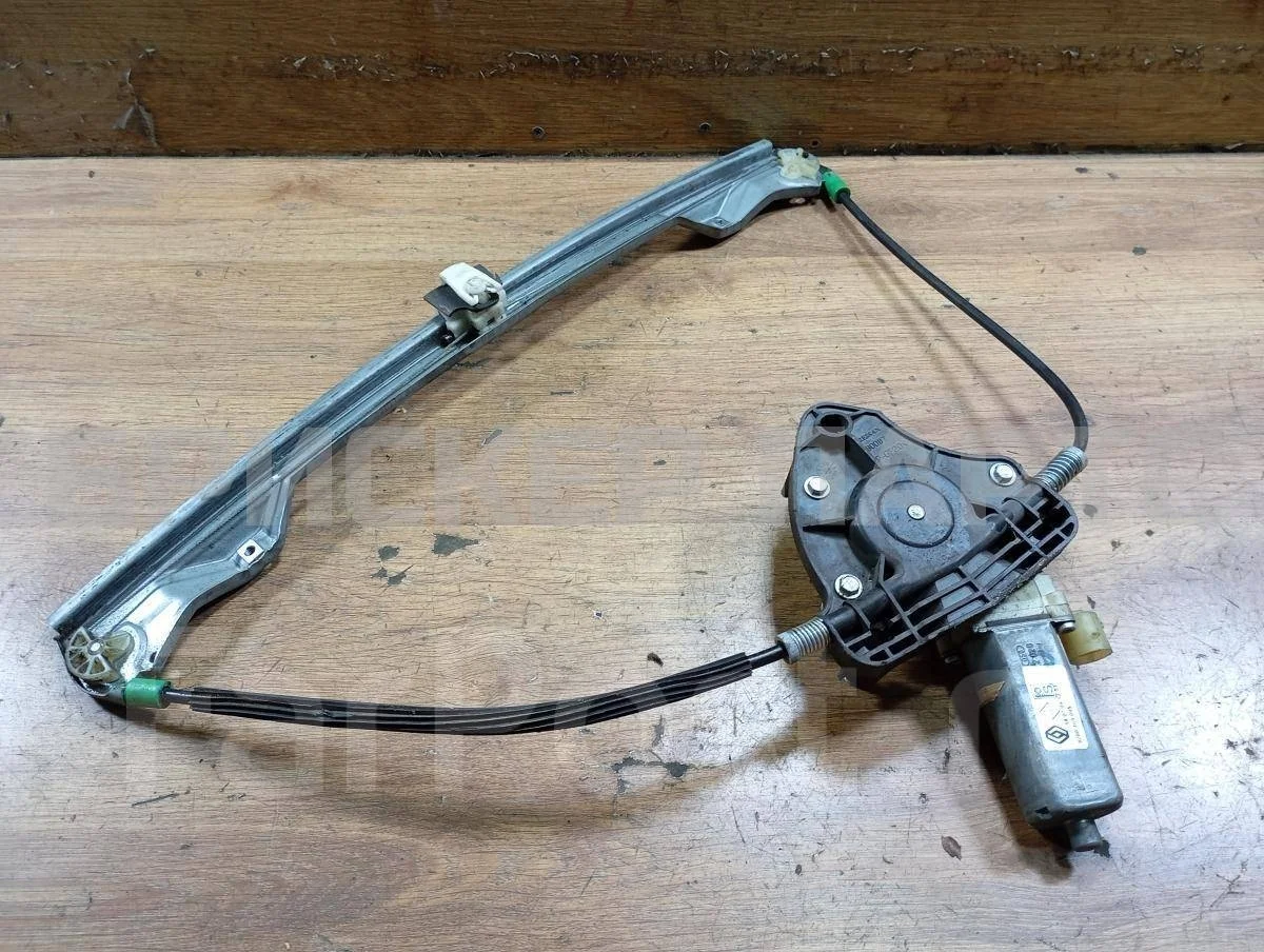 Стеклоподъемник (пер) Рено Симбол 2