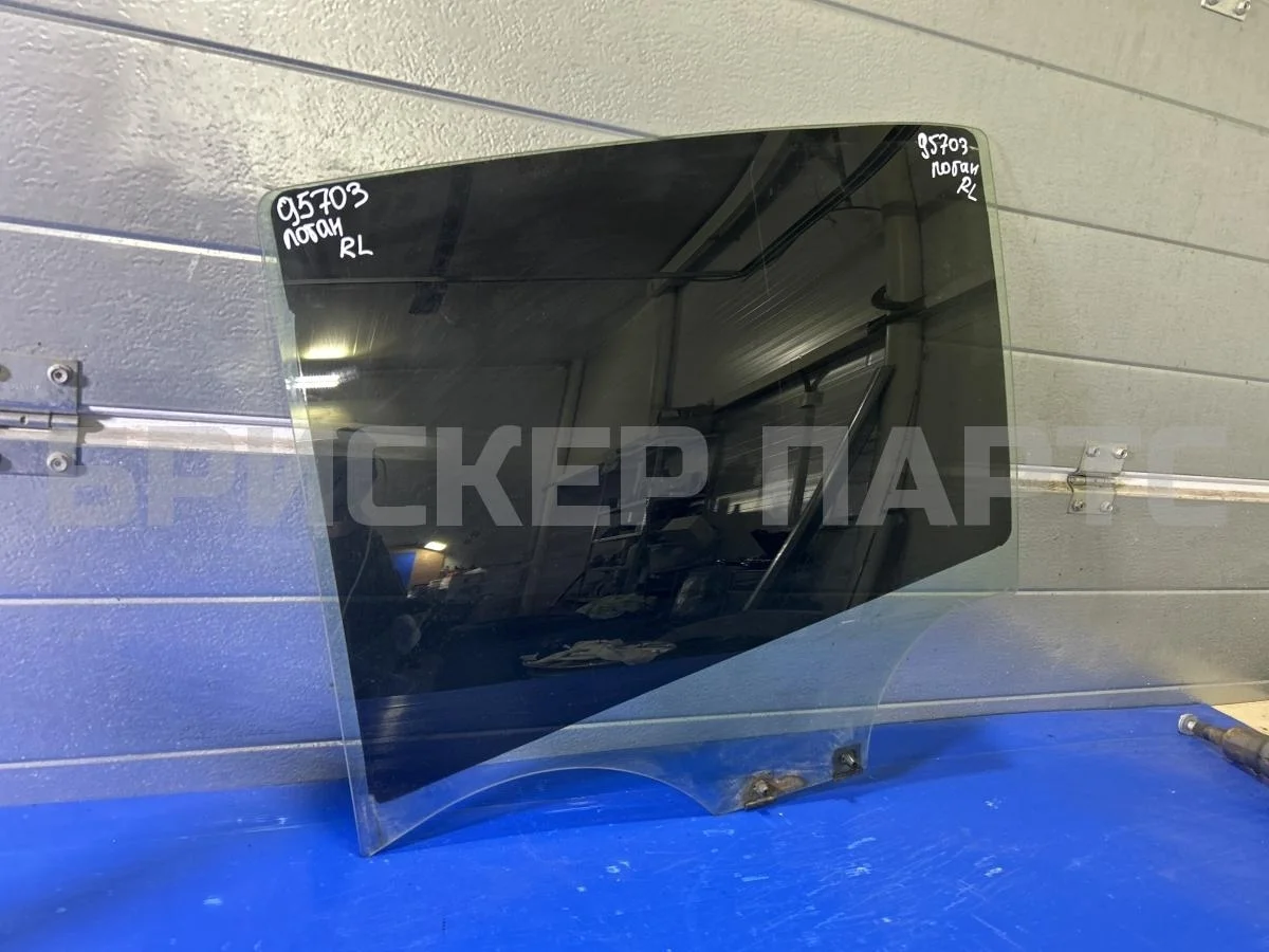 Стекло двери задней Рено Логан 2  L8