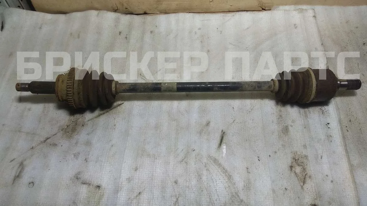 Привод (шрус) задний левый Хендай Санта Фе 2  (CM)