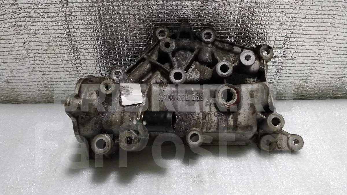 Корпус термостата Ниссан Террано D10