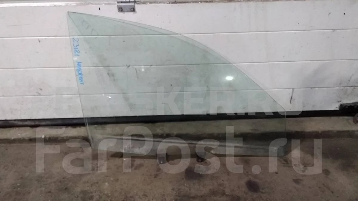 Стекло двери передней Киа Маджентис 1