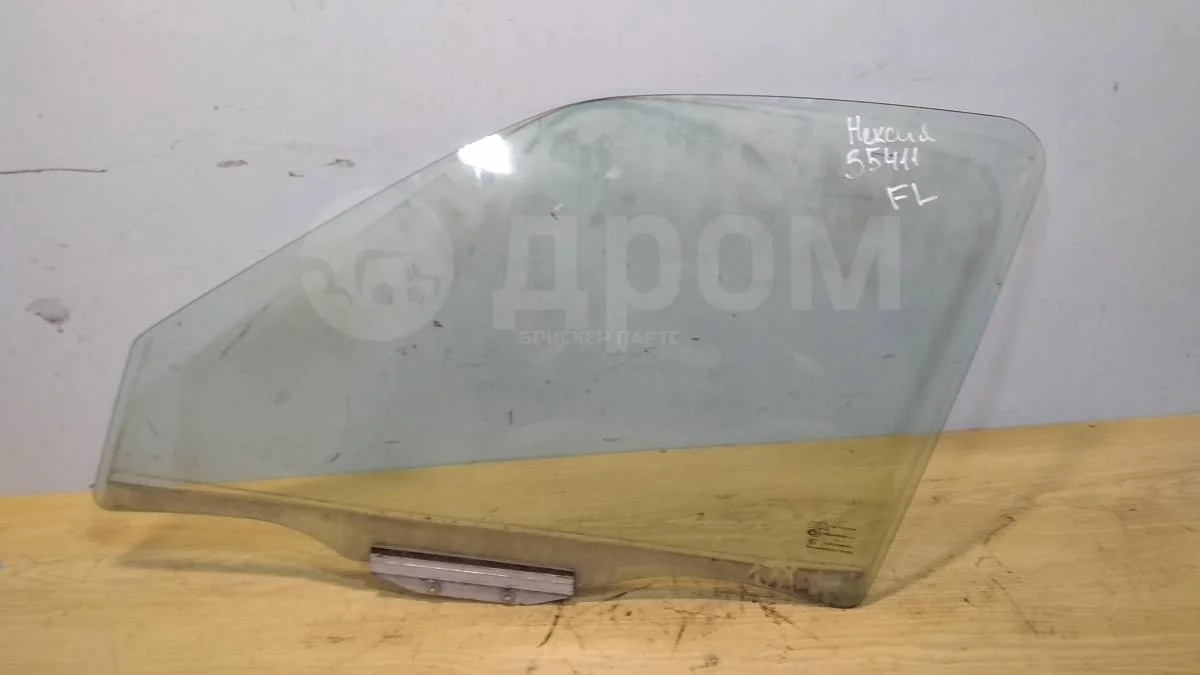 Стекло двери передней Дэу Нексия 1  N150 рестайлинг