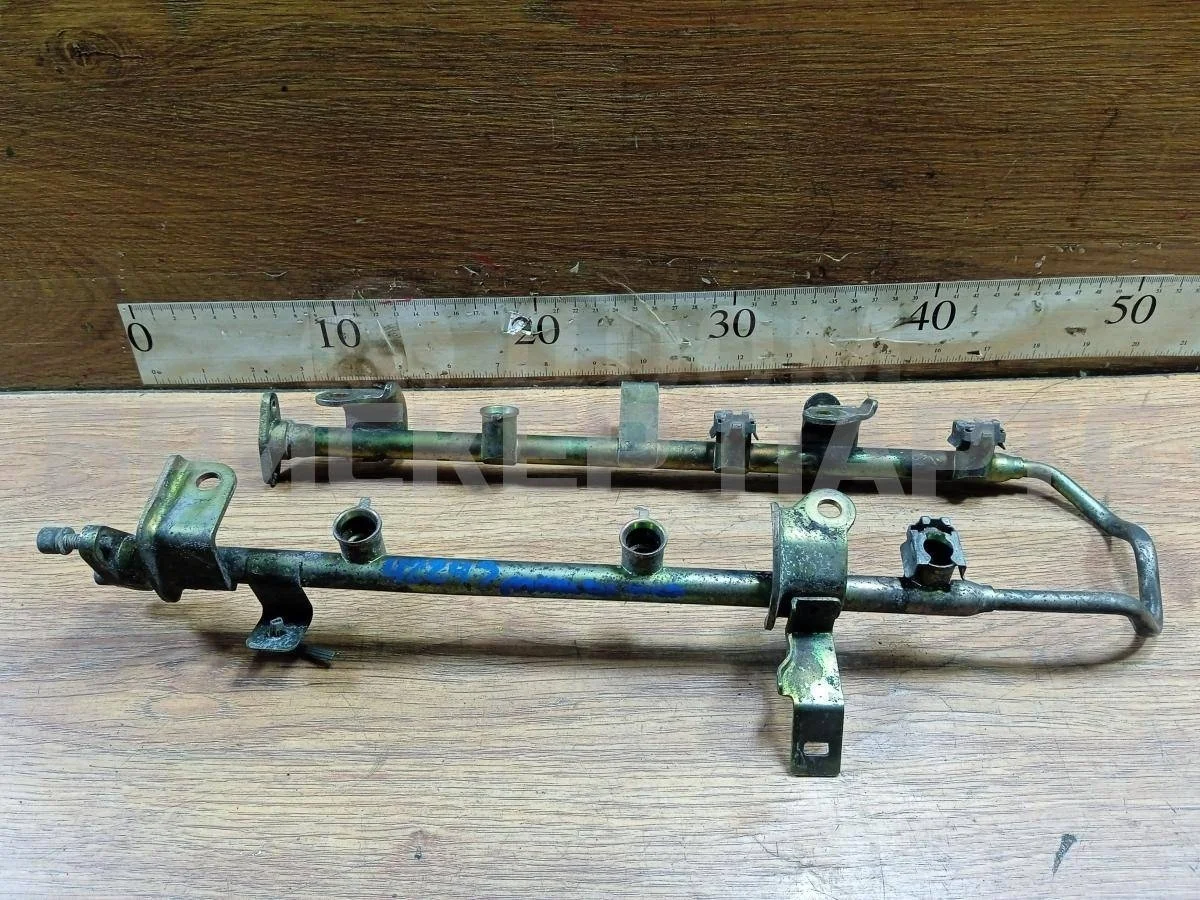 Рампа топливная Ниссан Максима 5  A33