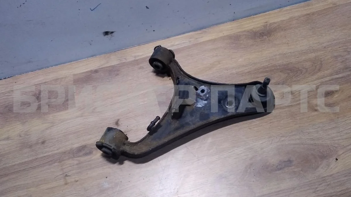 Рычаг пер верх левый Ленд Ровер Дискавери 3