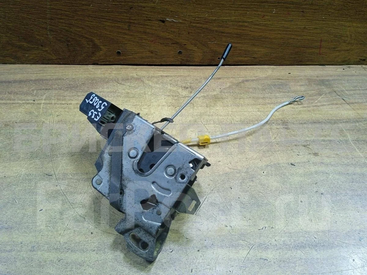 Замок водительской двери БМВ 5 серия E39