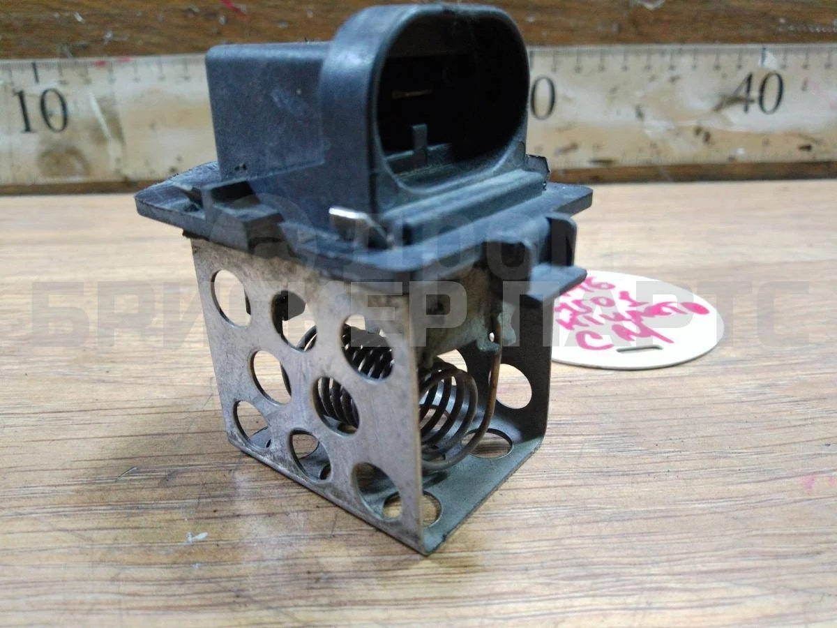 Резистор вентилятора охлаждения Рено Кангу KC