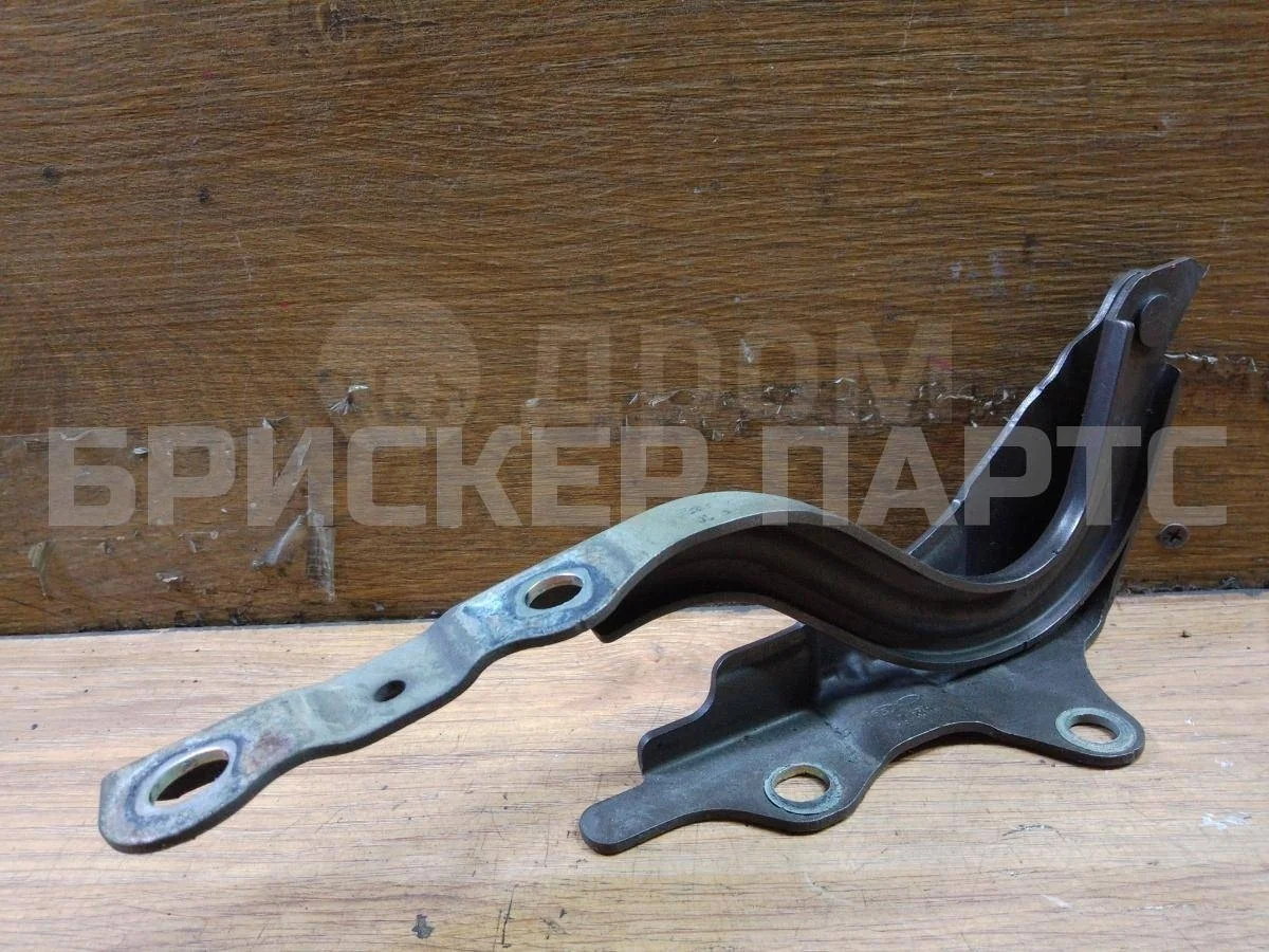 Петля капота правая Киа Сид 2  JD