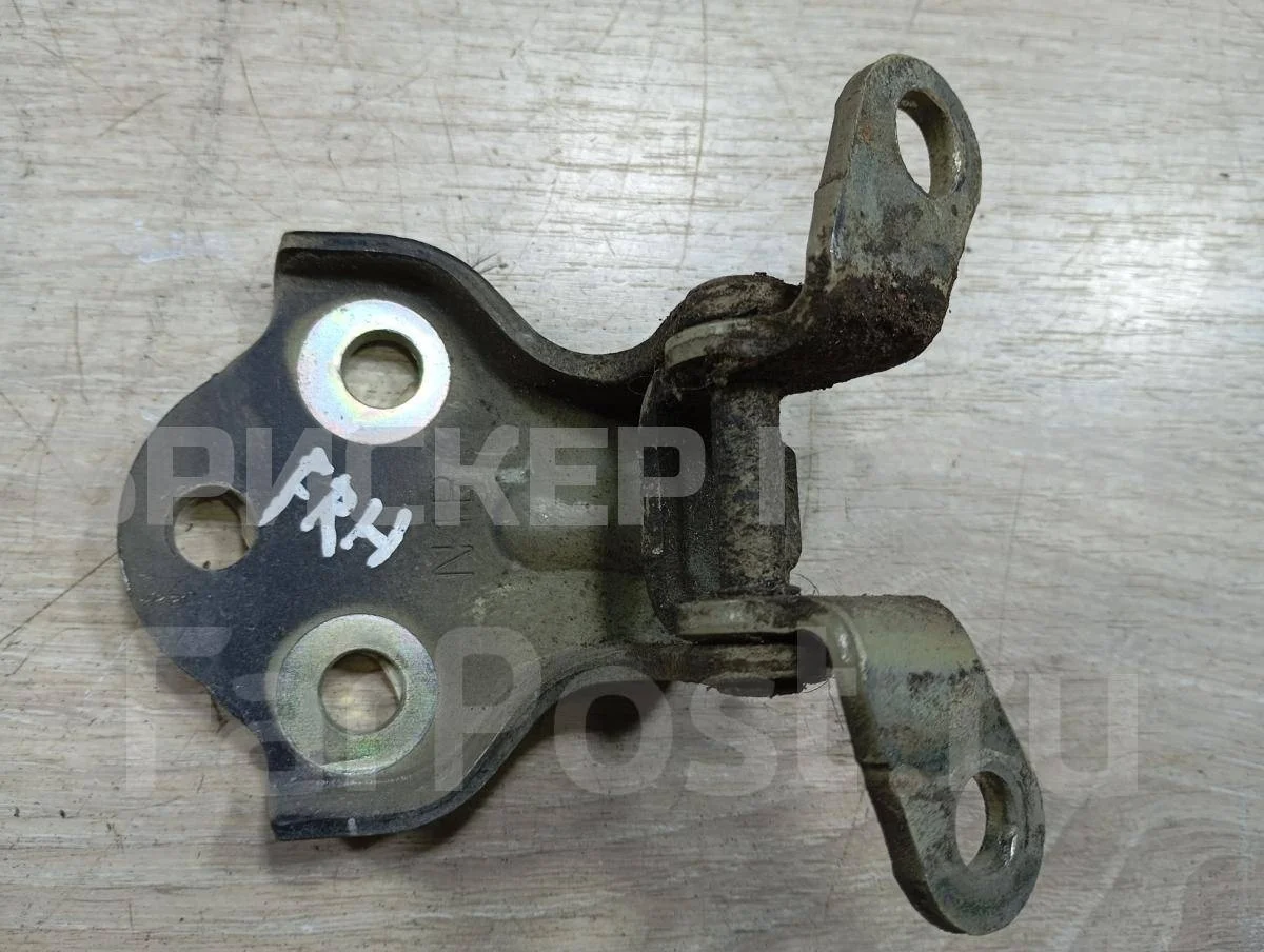 Петля двери пер правой Шевроле Лачетти J200