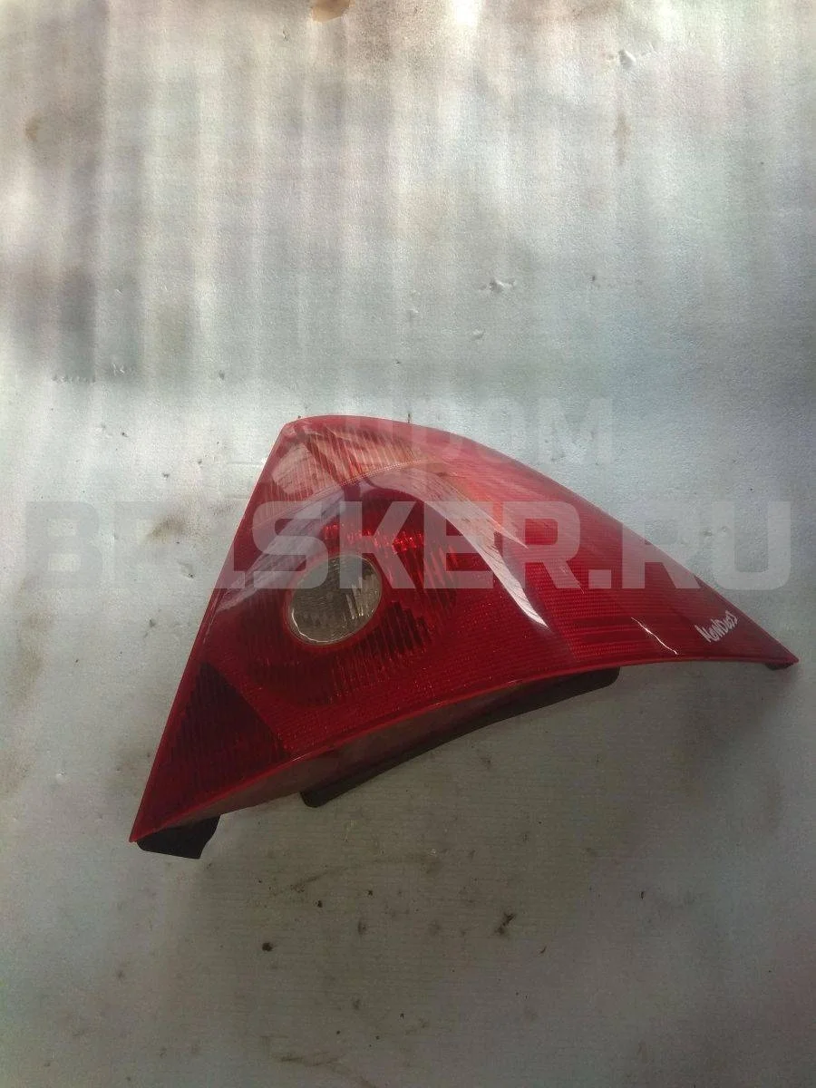 Фонарь задний правый Форд Мондео 3  B4Y, BWY, B5Y