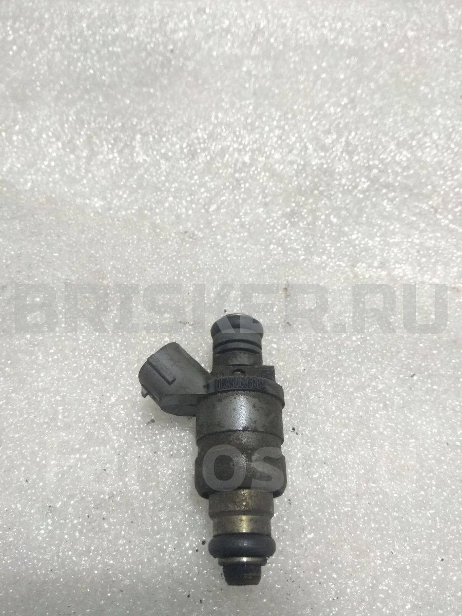 Форсунка топливная бензиновая Шкода Октавия А4 рестайлинг