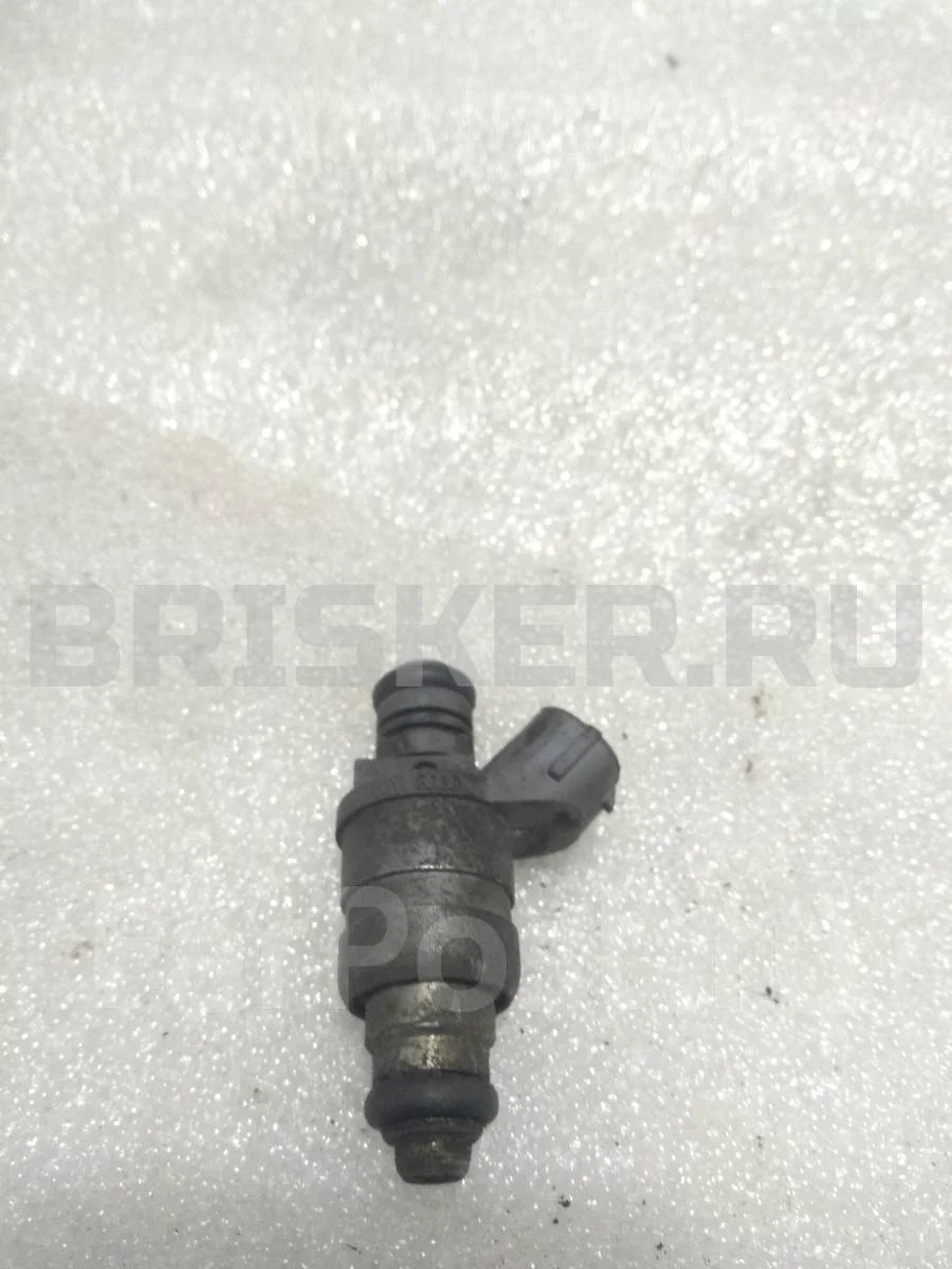Форсунка топливная бензиновая Шкода Октавия А4 рестайлинг
