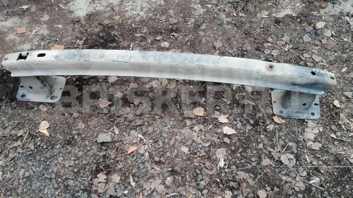 Усилитель бампера(зад) Форд Фокус 2  рестайлинг