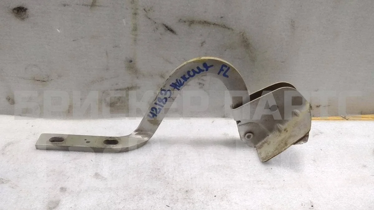 Петля капота левая Дэу Нексия 1  N150 рестайлинг