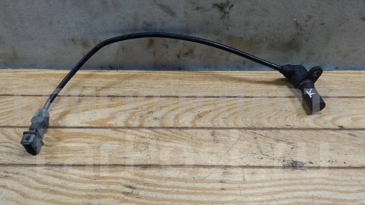 Датчик коленвала Дэу Нексия 1  N150 рестайлинг