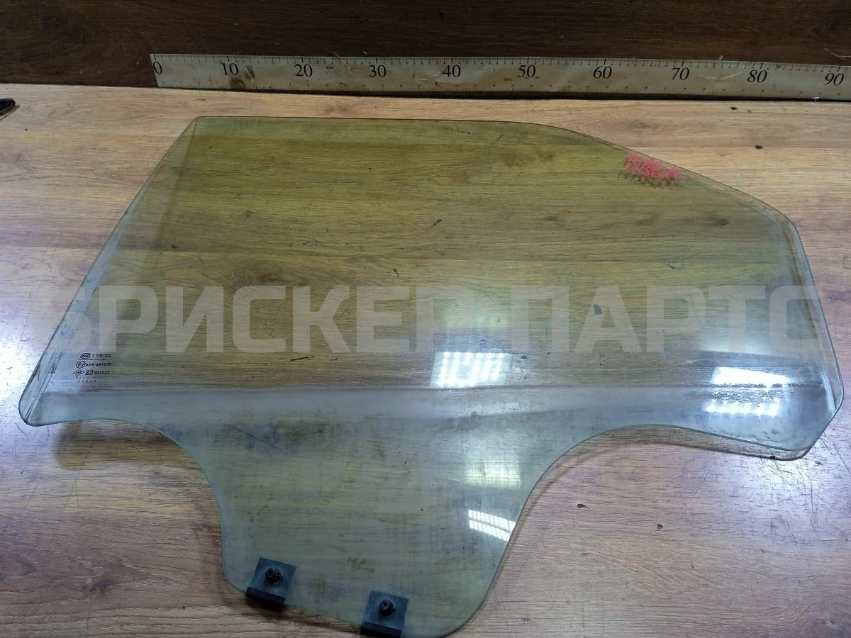 Стекло двери задней Рено Логан 1  LS0G/LS12