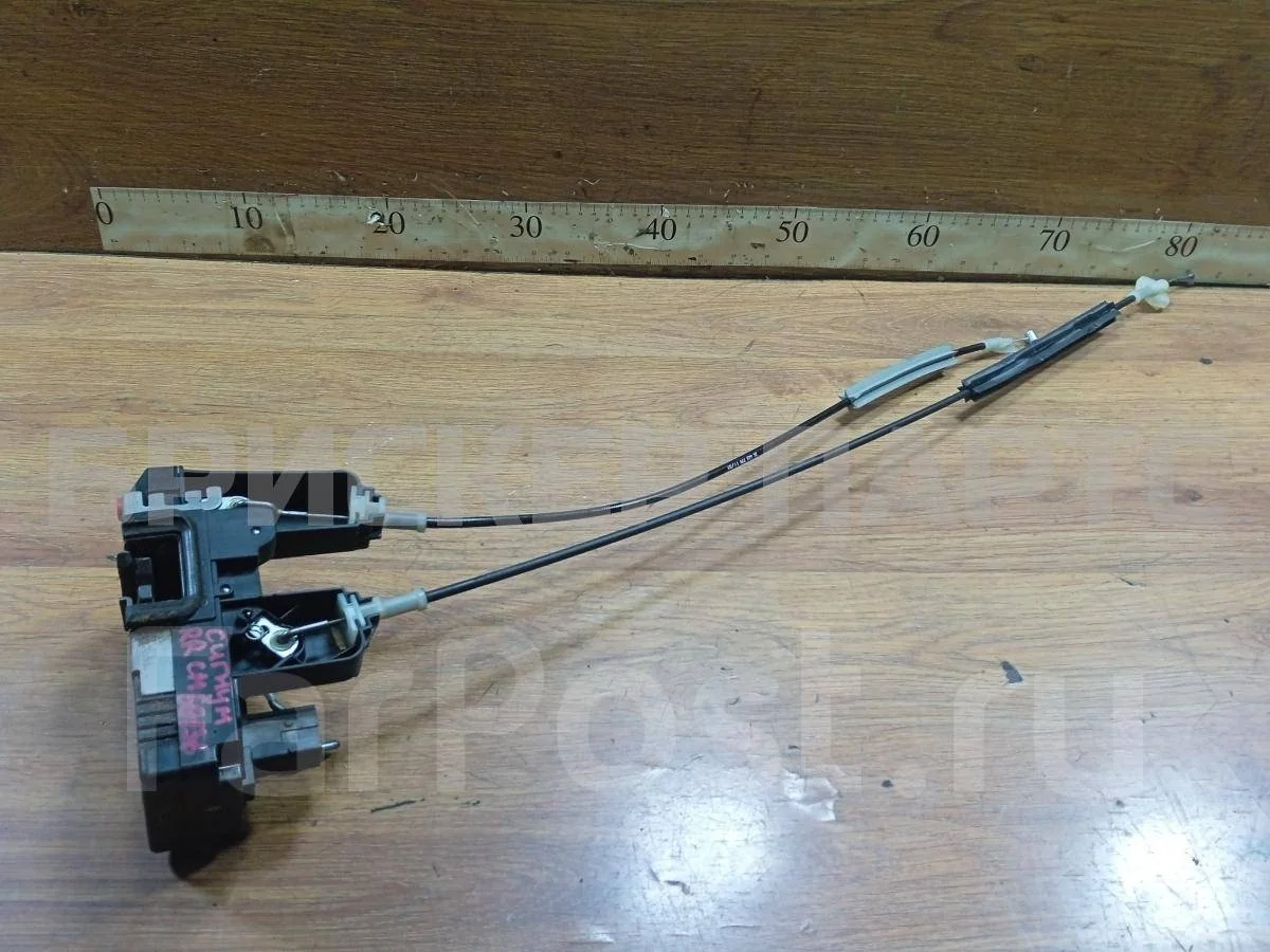 Замок двери задней Опель Сигнум 1