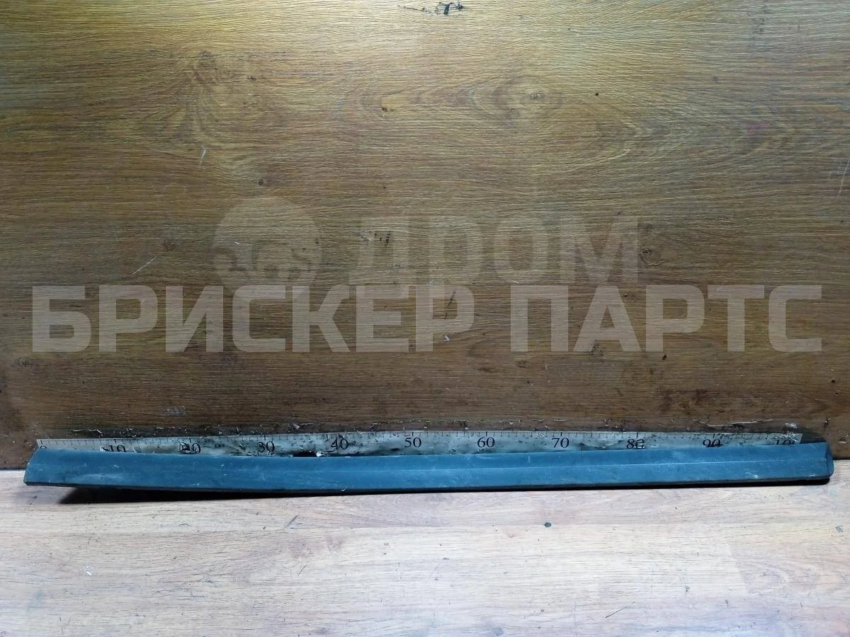 Накладка двери зад прав Вольво S40 2