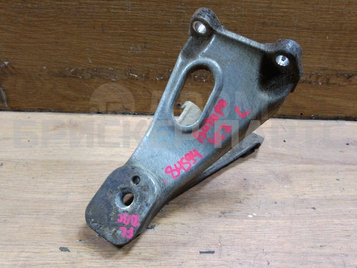 Кронштейн двигателя лев Сузуки XL7 (Икс-эль) 1 серия