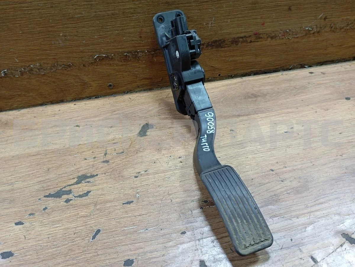 Педаль газа Чери Тигго 1  T11 рестайлинг