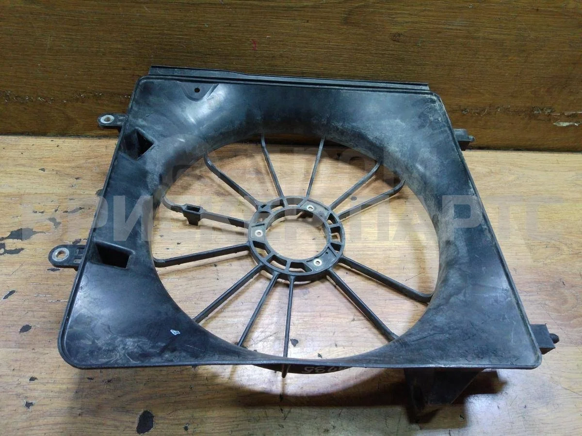 Диффузор (кожух) вентилятора Хонда Аккорд 7 рестайлинг