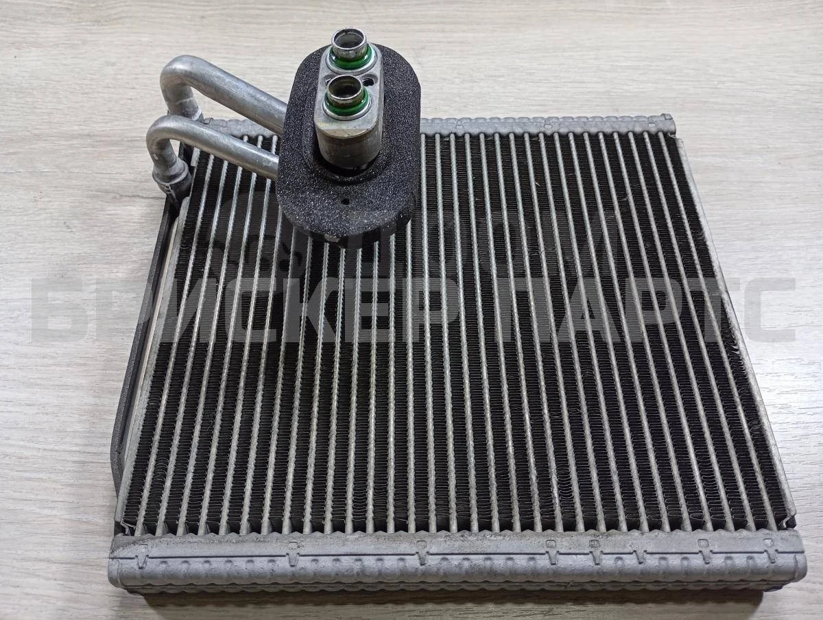 Испаритель кондиционера Киа Сид 2  JD