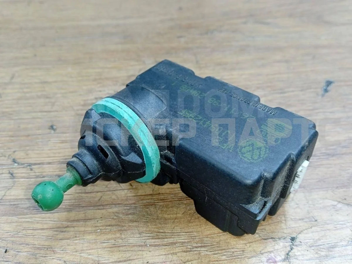 Кнопка корректора фар Фольксваген Гольф Mk4