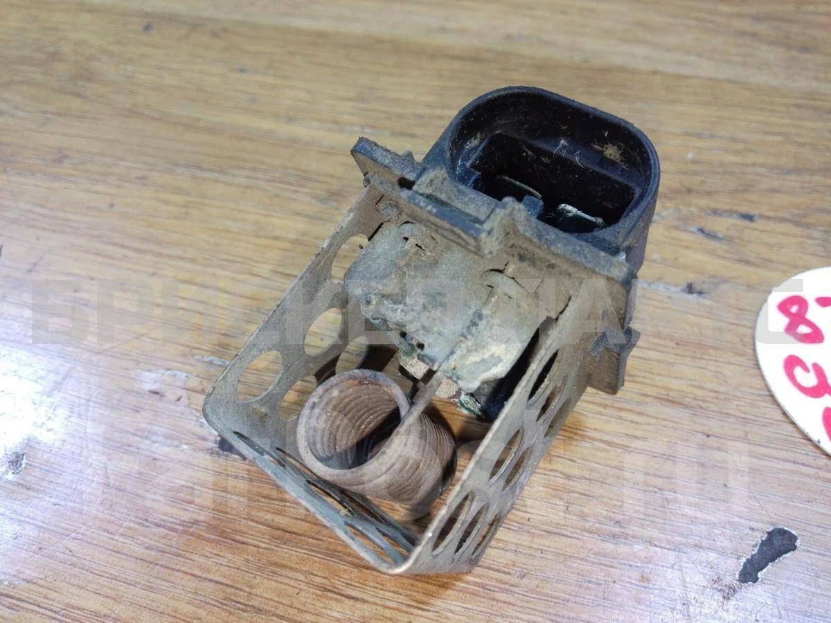 Резистор вентилятора охлаждения Рено Симбол 1  рестайлинг