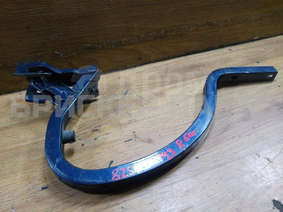 Петля багажника правая Шевроле Круз 1  (J300)